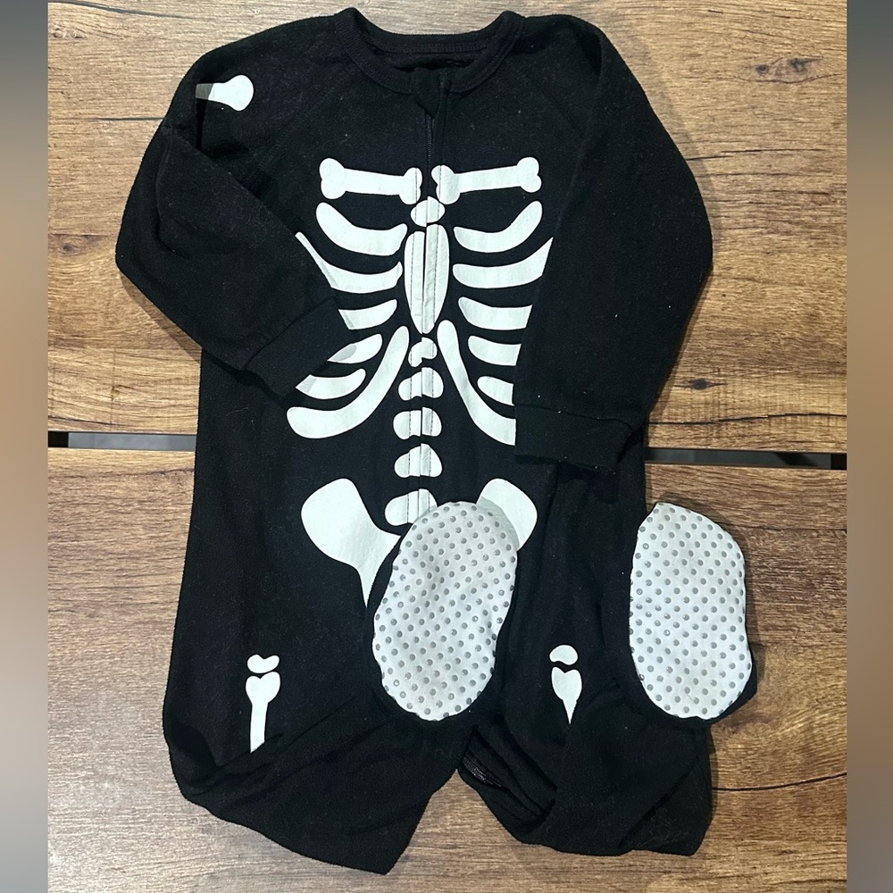 Skeleton pajamas